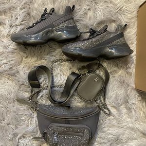 ❣️Steve Madden bedazzled sneakers (price with Fanny pack!) ❣️